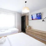 Couette-café Boho Tirana